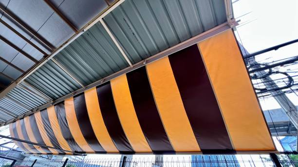 istock Black and yellow Awning with roof 1478975575