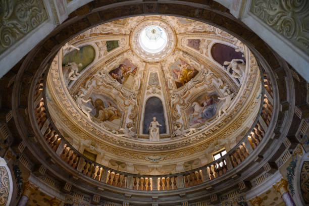 villa la rotonda or almerico capra valmarana interior dome - palladian imagens e fotografias de stock