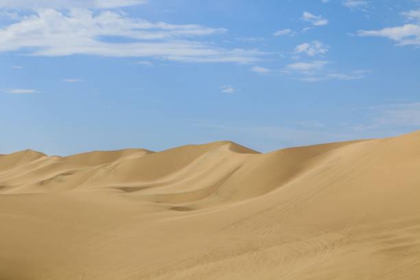 istock Beautiful view of desert sand 1479053416