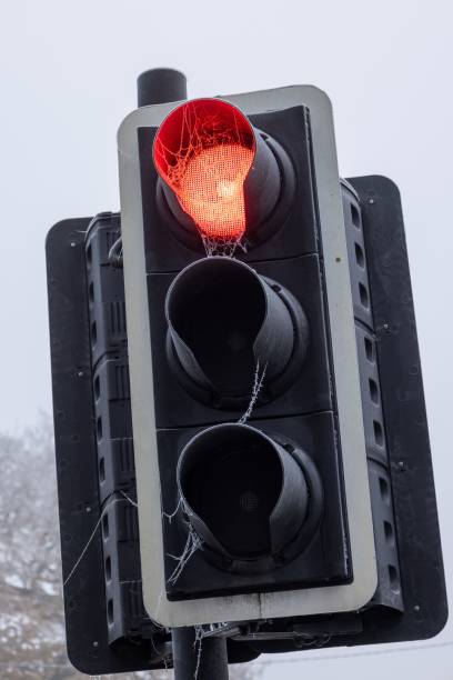 istock the stop light is on red with mountains in the background 1479065004