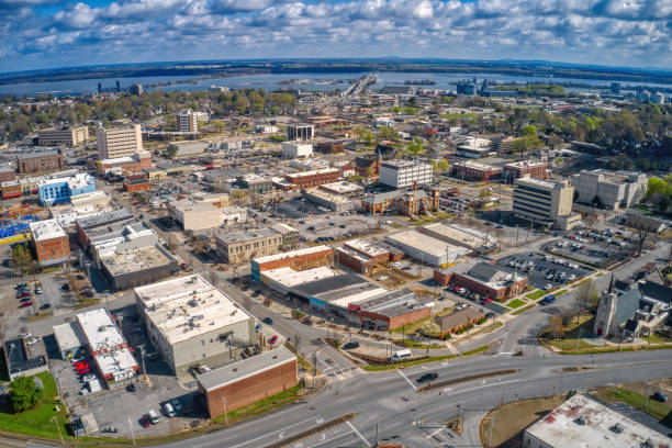 istock Aerial View of Decatur, Alabama during Spring 1479071977
