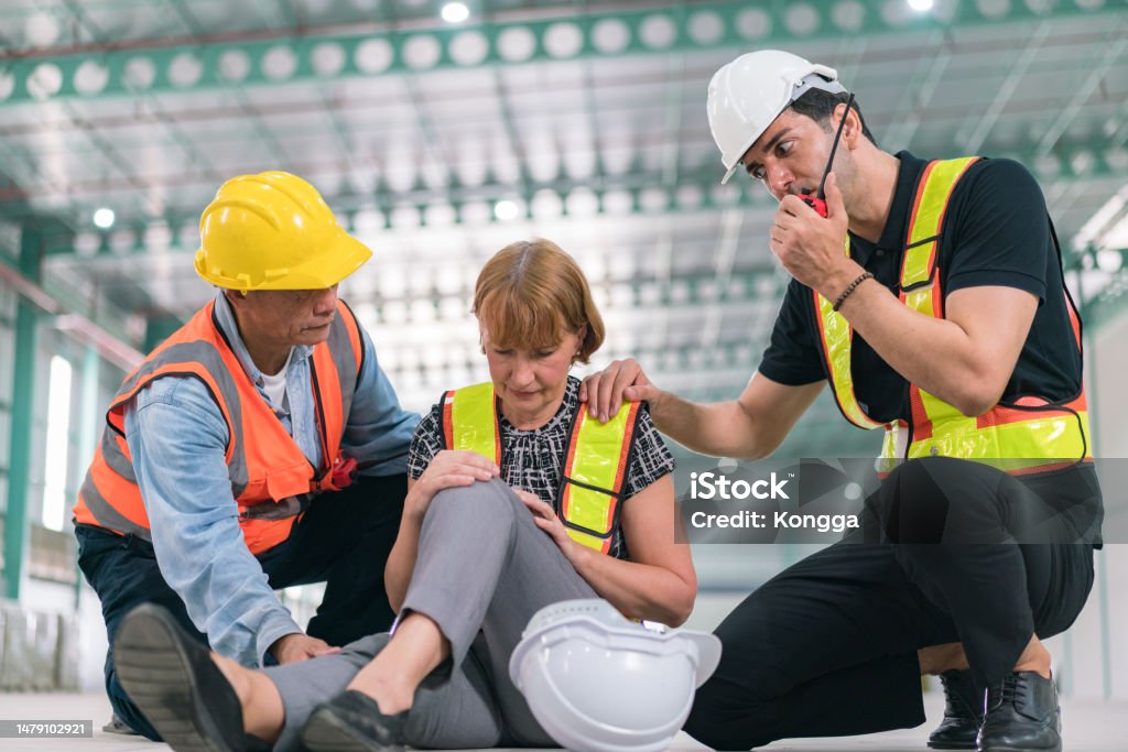 Emergency Engineer Emergency Help Engineers Provide First Aid To Construction Workers In ...