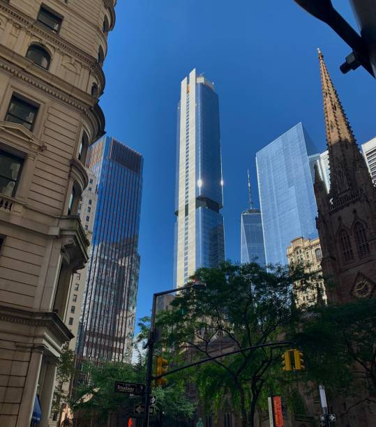 istock glass houses in America 1479107435