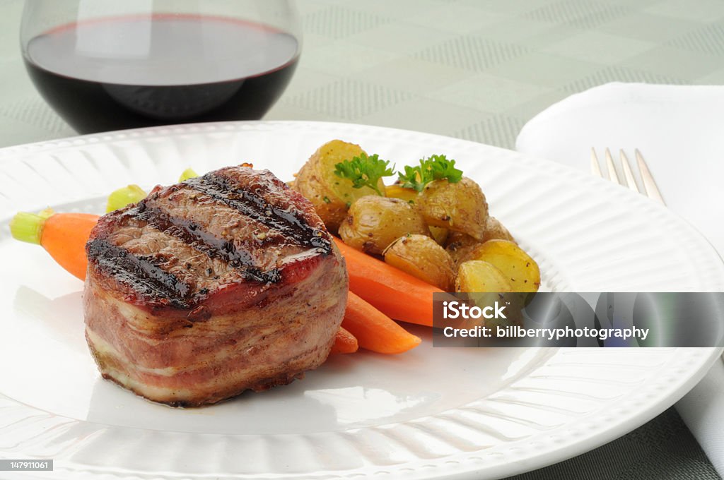 Stek obiad - Zbiór zdjęć royalty-free (Bez ludzi)