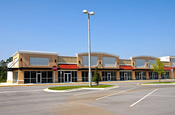 istock New Shopping Center 147911920