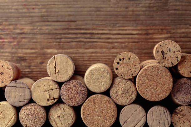 istock Closeup of used wine corks. 1479143211