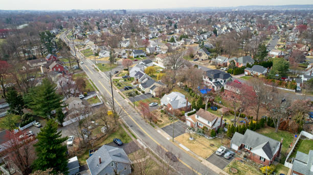 istock Middle Class Neighborhood flyover with streets 1479149374