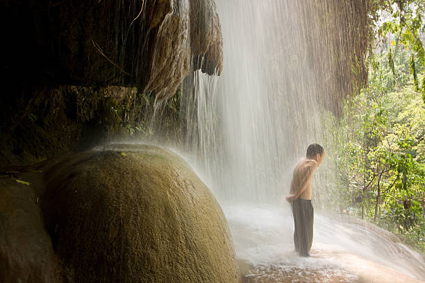 wasserfall - spray falls stock-fotos und bilder