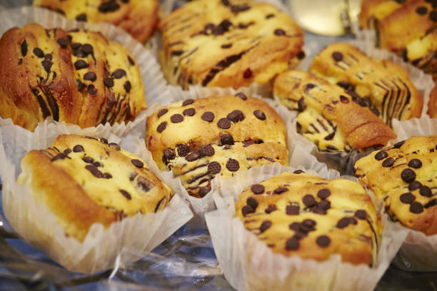 istock Fresh-baked biscuits with small balls of chocolate 1479318834