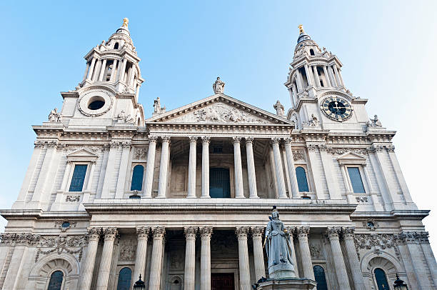 istock Saint Paul Cathedral at London, England 147937035