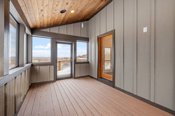 istock Empty balcony with doors and a sliding glass door opens to the outside 1479399615