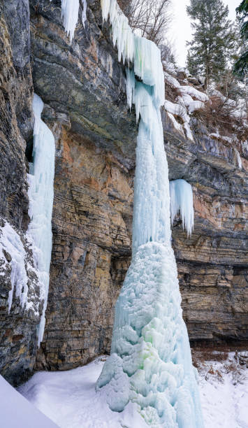 istock The Fang Ice Formation in East Vail 1479433027
