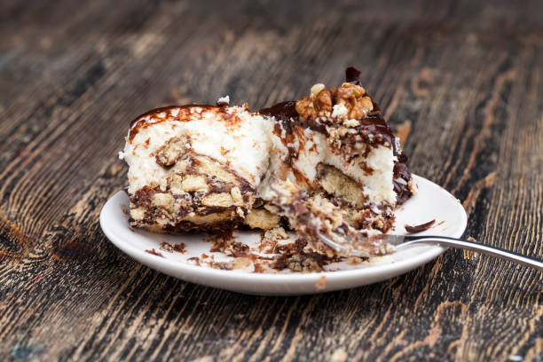 istock Creamy cheesecake with chocolate and cookies 1479438465