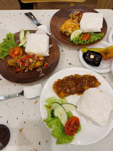 istock some food when breaking the fast together 1479456062