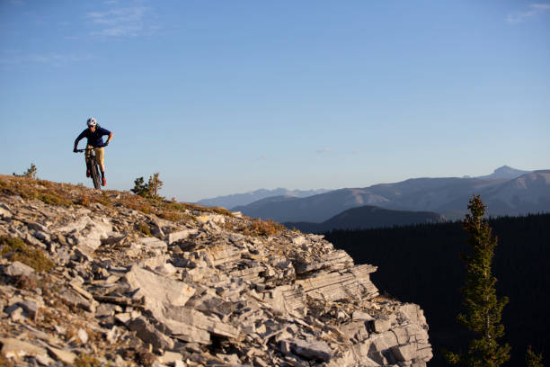 istock E-Bike Mountain Biker 1479458183