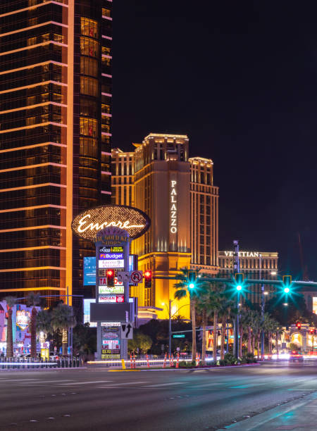 south las vegas boulevard à noite - encore las vegas - fotografias e filmes do acervo