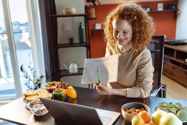 istock A female dietitian recommending healthy nutrition plan to a client 1479491811