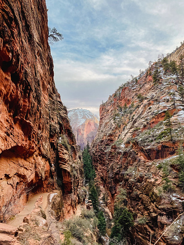 View of the peaks in Zion national park in through slots in the canyon