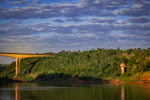 Tancredo Neves, bridge between Argentina and Brazil above Parana river