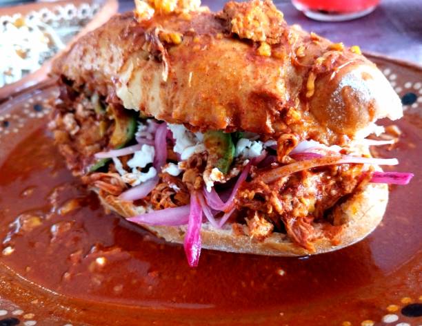 istock Cochinita pibil cake 1479526606