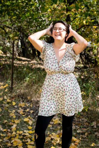 istock autumn woman 1479544342