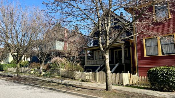 istock Houses in downtown Vancouver 1479678815