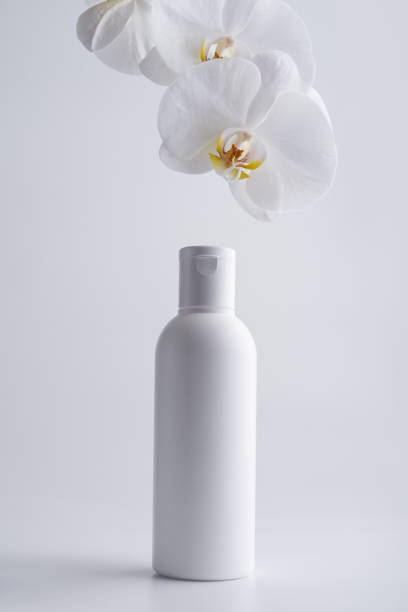 istock White cosmetic shampoo or lotion bottle mock-up 1479735191