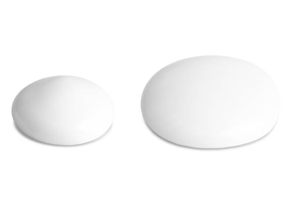 istock Drops of cream isolated on a white background. 1479749725
