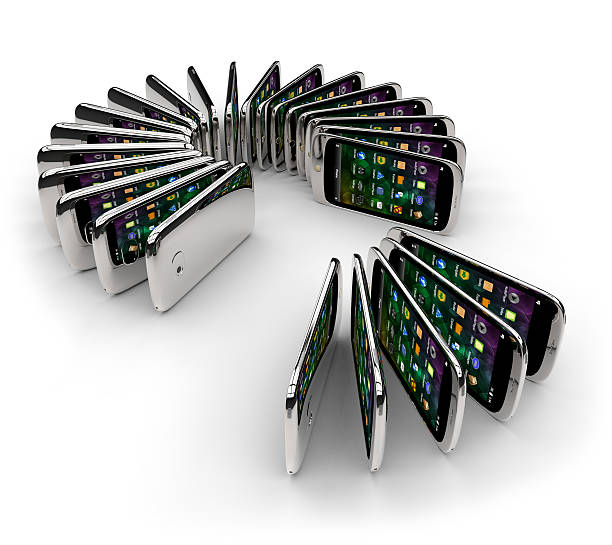 istock Pie chart made of generic smartphones 147981002