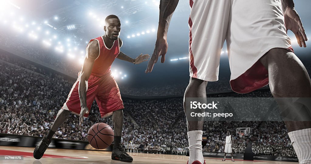 Giocatore di basket di azione - Foto stock royalty-free di Basket
