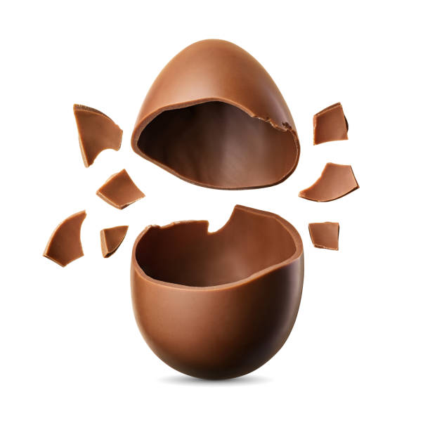 uovo di pasqua al cioccolato isolato su bianco. - easter animal egg eggs single object foto e immagini stock