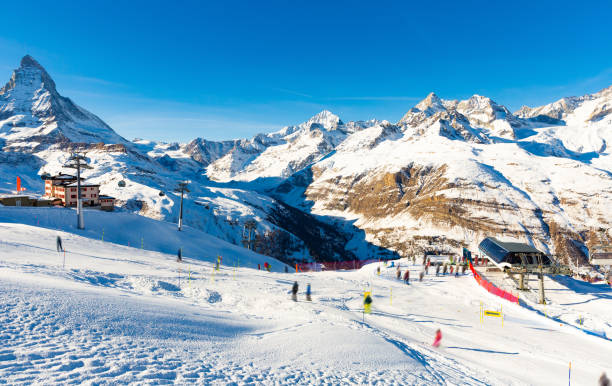 istock Ski resorts overlooking Matterhorn and ski lift 1479858219
