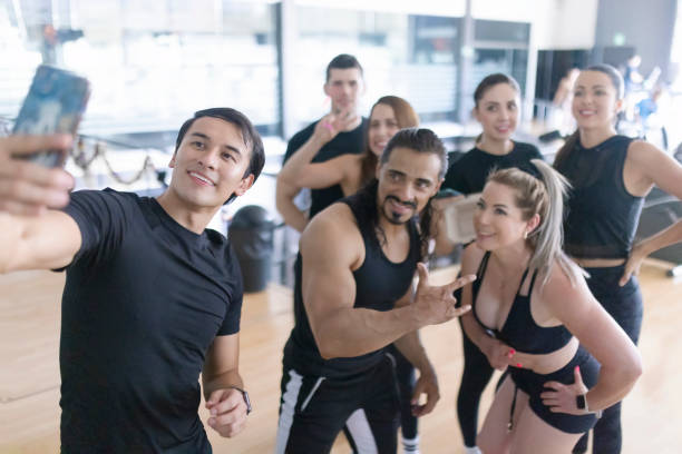 istock Gym buddies taking a selfie 1479872957