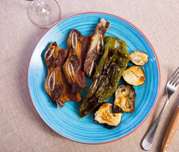istock Beef with eggplant and pepper served on platter 1479889789
