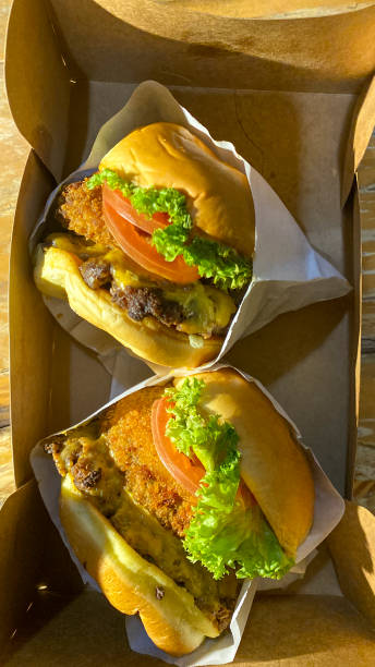 istock Cheese burgers 1479896386