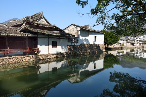 February 23, 2023.\nCangpo Village, Yantou Town, Yongjia County, Zhejiang Province.\nCangpo Village was founded in 955 AD, has a history of thousands of years, now it still has the Song Dynasty architecture of walled walls, roads, houses, pavilions, temples, pools and ancient cypresses, everywhere showing a strong sense of ancient.\nCangpo Village in the layout of the village conception, very much pay attention to the cultural connotation.\nThe ancient village is the recommended list for the historical and cultural reserve of Zhejiang Province and the second batch of national rural tourism key villages.