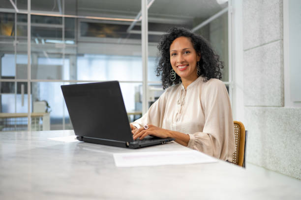 istock Businesswoman using laptop 1479986886