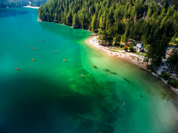 istock Autumn on Lake Braies and its valley. 1479996067