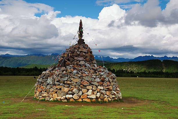 istock Pray rock pile on the Shangri-La grasslands 148000120