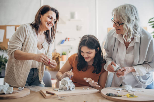 istock Family molding clay together 1480062000