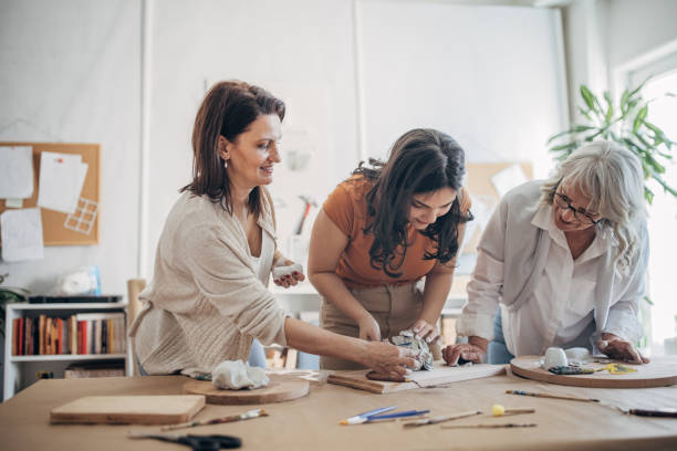 istock Family molding clay together 1480064044