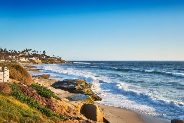 istock View of Big Rock Reef from Windansea Beach 1480099167