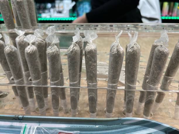 dispensaries that sell hash