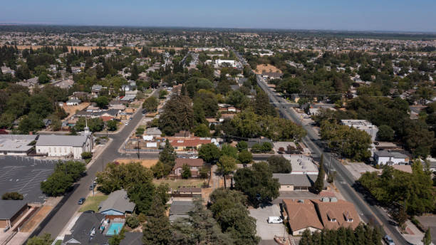 istock Elk Grove Neighborhood 1480220179