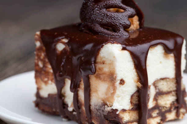istock Creamy cheesecake with chocolate and cookies 1480237105