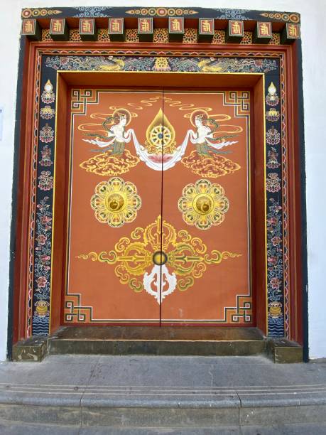 istock Doors of the world 1480287402