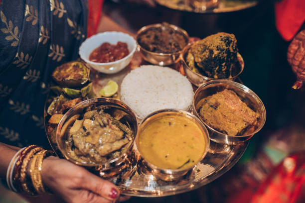 istock Bengali wedding ritual bhat kapor of bride 1480296179