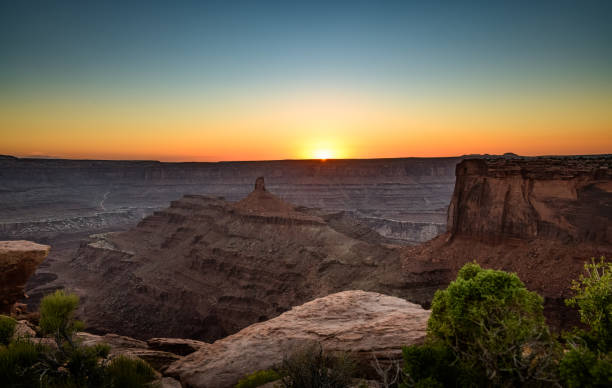 istock Sunset over Dead Horse Point in Utah 1480310066
