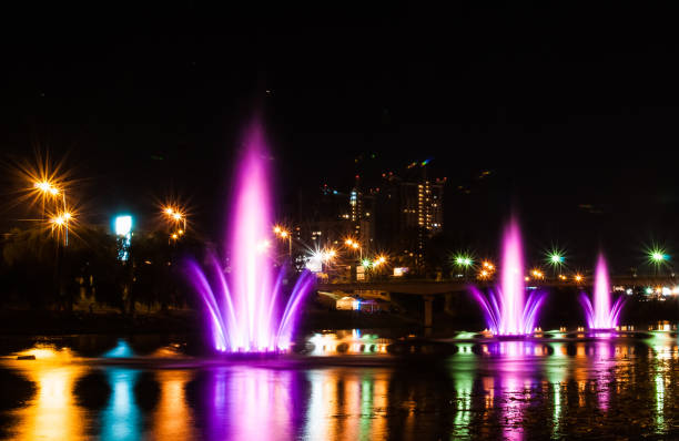 istock Glowing musical fountain in Kyiv 1480374590