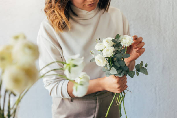 istock Woman Working in a Flower Shop 1480381148